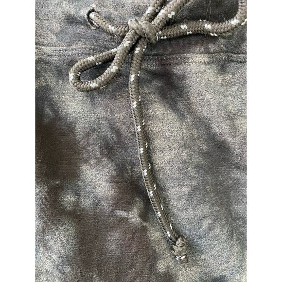 Sundry for Evereve Women's 1 Black Gray Tie Dye Drawstring Waist Skirt - Picture 3 of 7